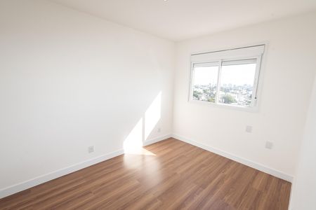 Suíte de apartamento para alugar com 2 quartos, 62m² em Jardim Sabará, Porto Alegre