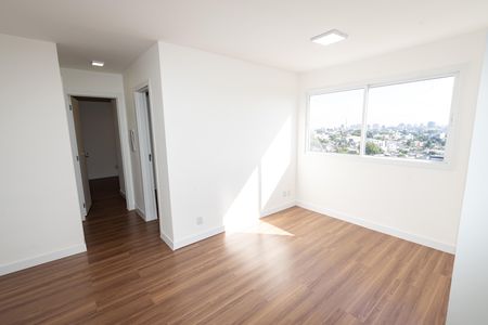 Sala de apartamento para alugar com 2 quartos, 62m² em Jardim Sabará, Porto Alegre