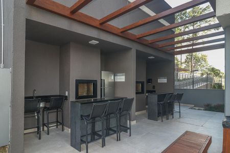 Apartamento para alugar com 60m², 2 quartos e 1 vagaÁrea comum - Churrasqueira