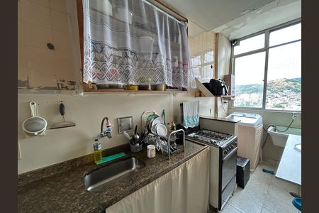 Apartamento à venda com 60m², 2 quartos e 1 vagaCozinha