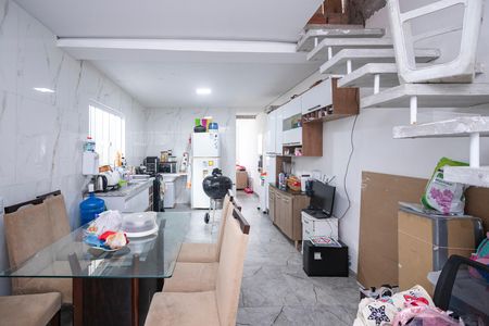 Casa para alugar com 90m², 2 quartos e 1 vaga Casa para alugar com 90m², 2 quartos e 1 vagaCozinha