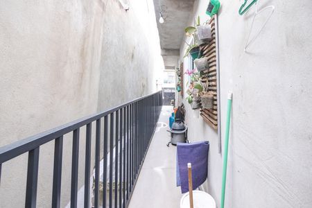 Casa para alugar com 90m², 2 quartos e 1 vaga Casa para alugar com 90m², 2 quartos e 1 vagaCorredor de Entrada