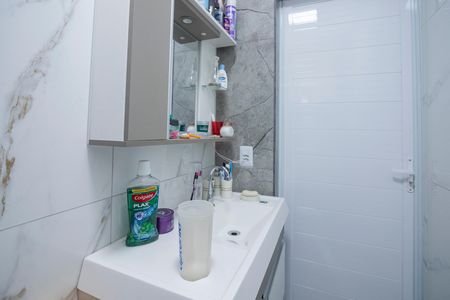 Casa para alugar com 90m², 2 quartos e 1 vaga Casa para alugar com 90m², 2 quartos e 1 vagaBanheiro