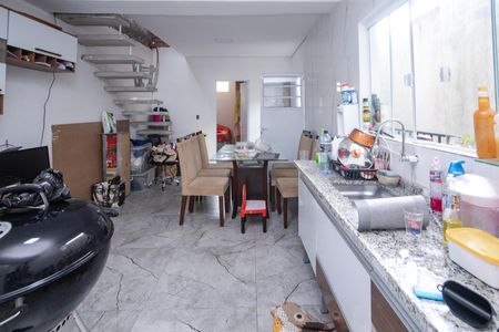 Casa para alugar com 90m², 2 quartos e 1 vaga Casa para alugar com 90m², 2 quartos e 1 vagaCozinha