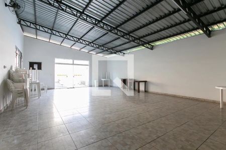 Apartamento para alugar com 52m², 2 quartos e 1 vaga Apartamento para alugar com 52m², 2 quartos e 1 vagaÁrea comum - Salão de festas