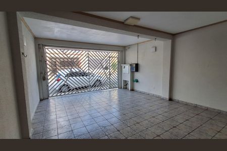 Casa para alugar com 176m², 3 quartos e 2 vagas Casa para alugar com 176m², 3 quartos e 2 vagasGaragem