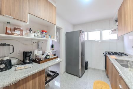 Apartamento à venda com 110m², 4 quartos e 2 vagas Apartamento à venda com 110m², 4 quartos e 2 vagasCozinha