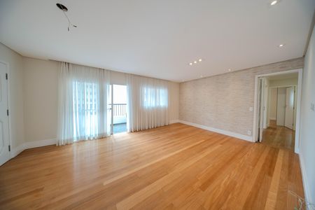 Apartamento à venda com 110m², 4 quartos e 2 vagas Apartamento à venda com 110m², 4 quartos e 2 vagasSala
