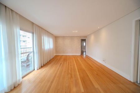 Apartamento à venda com 110m², 4 quartos e 2 vagas Apartamento à venda com 110m², 4 quartos e 2 vagasSala