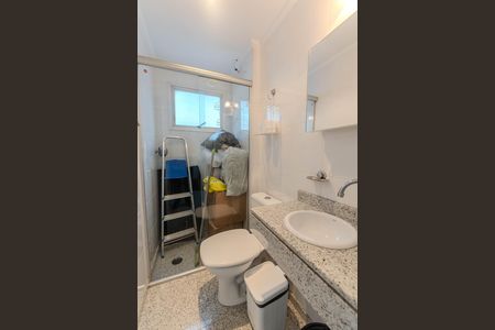 Apartamento à venda com 110m², 4 quartos e 2 vagas Apartamento à venda com 110m², 4 quartos e 2 vagasBanheiro de serviço