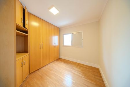 Apartamento à venda com 110m², 4 quartos e 2 vagas Apartamento à venda com 110m², 4 quartos e 2 vagasQuarto 1
