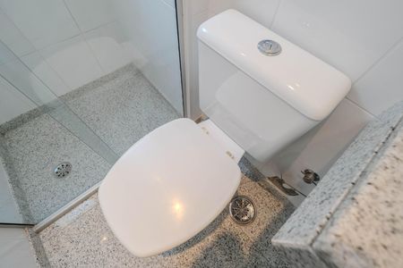 Apartamento à venda com 110m², 4 quartos e 2 vagas Apartamento à venda com 110m², 4 quartos e 2 vagasBanheiro de serviço
