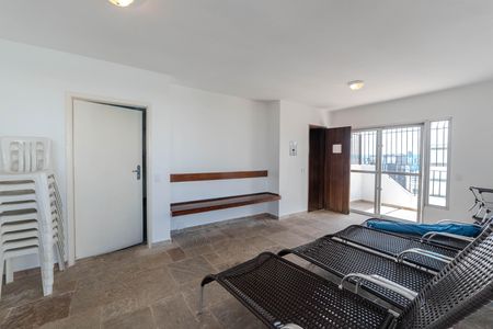 Apartamento à venda com 110m², 4 quartos e 2 vagas Apartamento à venda com 110m², 4 quartos e 2 vagasSaúna