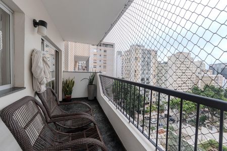 Apartamento à venda com 110m², 4 quartos e 2 vagas Apartamento à venda com 110m², 4 quartos e 2 vagasSacada