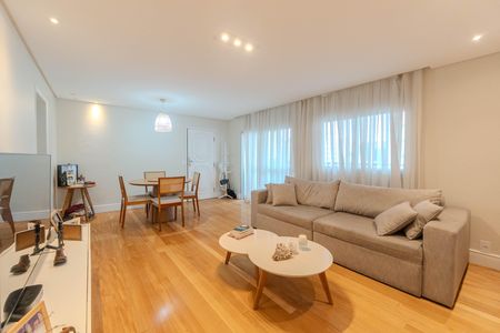 Sala de apartamento à venda com 4 quartos, 110m² em Bela Vista, São Paulo
