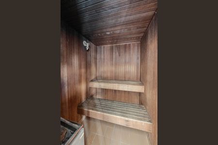 Apartamento à venda com 110m², 4 quartos e 2 vagas Apartamento à venda com 110m², 4 quartos e 2 vagasSaúna
