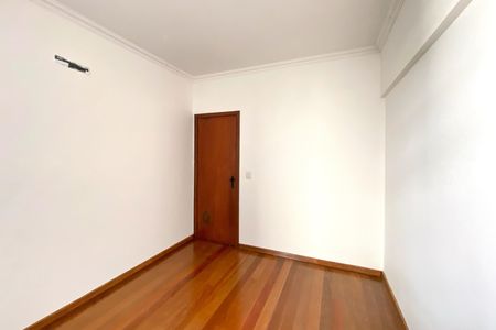 Apartamento à venda com 120m², 3 quartos e 2 vagas Apartamento à venda com 120m², 3 quartos e 2 vagasQuarto 2