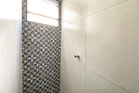 Apartamento à venda com 120m², 3 quartos e 2 vagas Apartamento à venda com 120m², 3 quartos e 2 vagasBanheiro