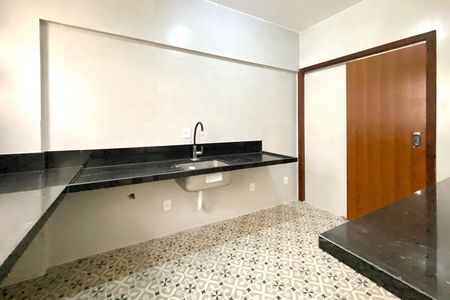 Apartamento à venda com 120m², 3 quartos e 2 vagas Apartamento à venda com 120m², 3 quartos e 2 vagasCozinha