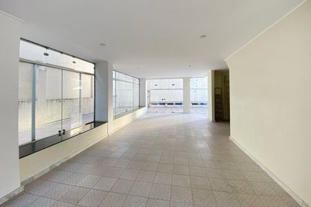 Apartamento à venda com 120m², 3 quartos e 2 vagas Apartamento à venda com 120m², 3 quartos e 2 vagasÁrea comum