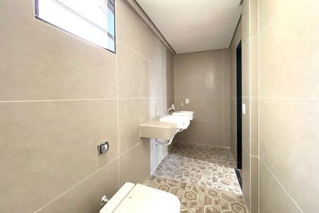 Apartamento à venda com 120m², 3 quartos e 2 vagas Apartamento à venda com 120m², 3 quartos e 2 vagasBanheiro da Suíte 1