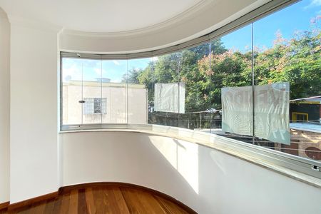 Apartamento à venda com 120m², 3 quartos e 2 vagas Apartamento à venda com 120m², 3 quartos e 2 vagasVaranda da Sala