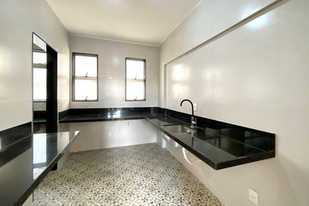 Apartamento à venda com 120m², 3 quartos e 2 vagas Apartamento à venda com 120m², 3 quartos e 2 vagasCozinha
