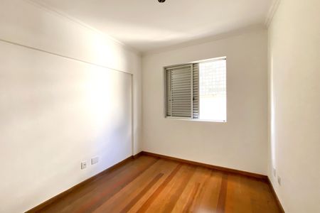 Apartamento à venda com 120m², 3 quartos e 2 vagas Apartamento à venda com 120m², 3 quartos e 2 vagasQuarto 2