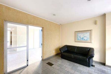 Apartamento à venda com 120m², 3 quartos e 2 vagas Apartamento à venda com 120m², 3 quartos e 2 vagasÁrea comum