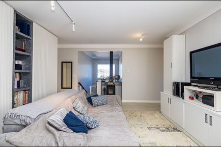 Casa para alugar com 380m², 6 quartos e 4 vagas Casa para alugar com 380m², 6 quartos e 4 vagasQuarto
