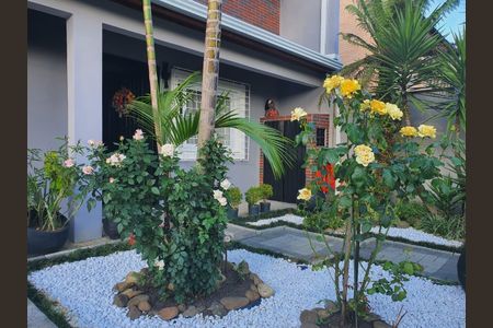 Casa para alugar com 380m², 6 quartos e 4 vagas Casa para alugar com 380m², 6 quartos e 4 vagasÁrea externa