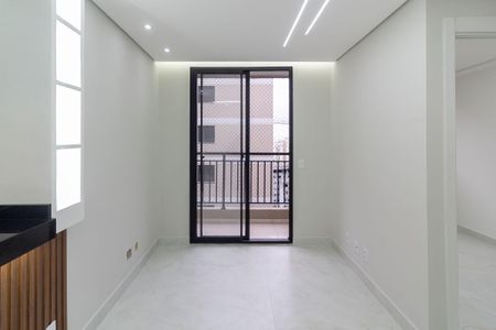 Sala de apartamento para alugar com 2 quartos, 40m² em Usina Piratininga, São Paulo