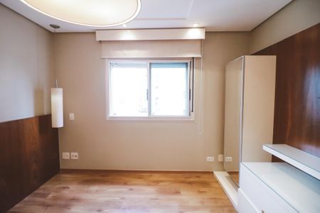 Apartamento à venda com 156m², 4 quartos e 3 vagasSuíte 1