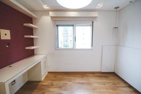 Apartamento à venda com 156m², 4 quartos e 3 vagasSuíte 2