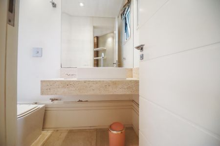 Apartamento à venda com 156m², 4 quartos e 3 vagasLavabo