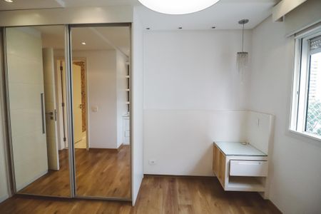Apartamento à venda com 156m², 4 quartos e 3 vagasSuíte 3