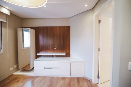 Apartamento à venda com 156m², 4 quartos e 3 vagasSuíte 1