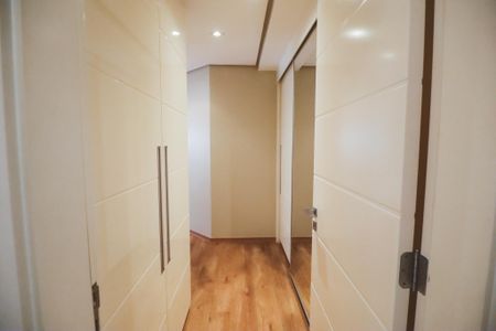 Apartamento à venda com 156m², 4 quartos e 3 vagasSuíte 1