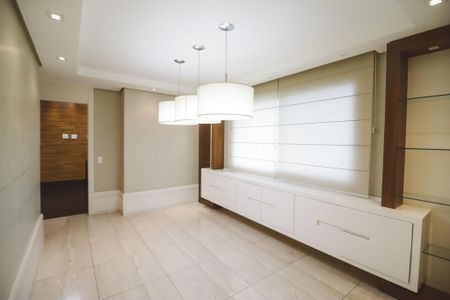 Apartamento à venda com 156m², 4 quartos e 3 vagasSala de Jantar