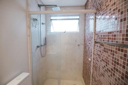 Apartamento à venda com 156m², 4 quartos e 3 vagasBanheiro da Suíte 2