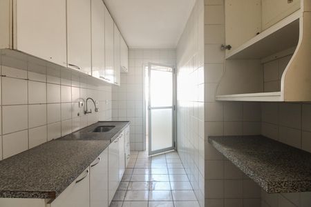 Apartamento à venda com 65m², 3 quartos e 1 vaga Apartamento à venda com 65m², 3 quartos e 1 vagaCozinha