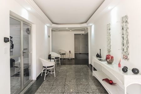 Apartamento à venda com 65m², 3 quartos e 1 vaga Apartamento à venda com 65m², 3 quartos e 1 vagaÁrea Comum - Hall