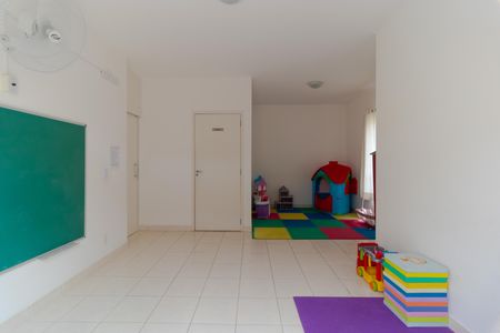 Apartamento à venda com 67m², 2 quartos e 1 vaga Apartamento à venda com 67m², 2 quartos e 1 vagaÁrea comum - Brinquedoteca
