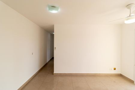 Apartamento à venda com 67m², 2 quartos e 1 vaga Apartamento à venda com 67m², 2 quartos e 1 vagaSalas