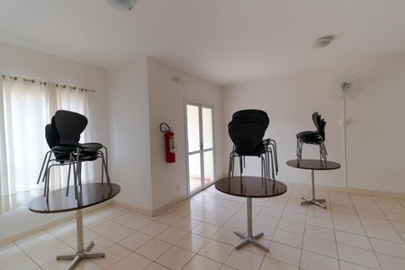 Apartamento à venda com 67m², 2 quartos e 1 vaga Apartamento à venda com 67m², 2 quartos e 1 vagaÁrea comum - Salão de festas