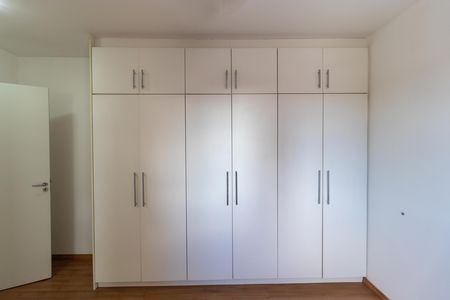Apartamento à venda com 67m², 2 quartos e 1 vaga Apartamento à venda com 67m², 2 quartos e 1 vagaSuíte