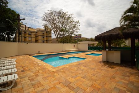 Apartamento à venda com 67m², 2 quartos e 1 vaga Apartamento à venda com 67m², 2 quartos e 1 vagaÁrea comum - Piscina