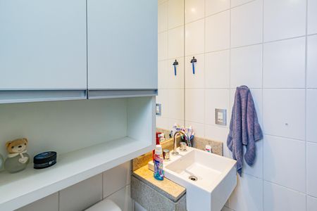 Apartamento à venda com 98m², 3 quartos e 2 vagasBanheiro da Suíte 2