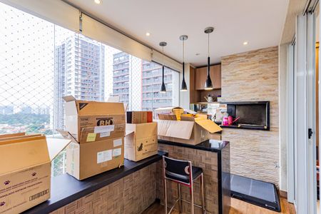 Apartamento à venda com 98m², 3 quartos e 2 vagasVaranda