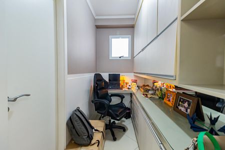 Apartamento à venda com 98m², 3 quartos e 2 vagasQuarto - Escritório
